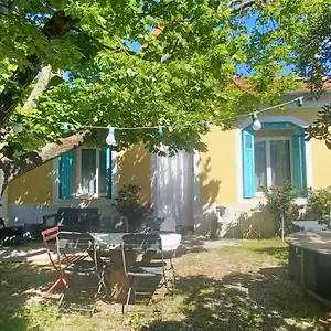 Maison 4 A 6 Personnes Proche Village Pélissanne